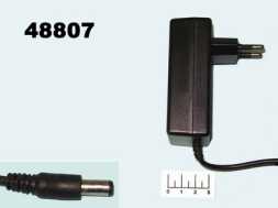 Блок питания 12V 1.5A QWY-1215/KWT-1215A040A импульсный (5.5*2.1)