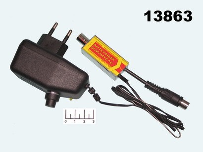 Антенный усилитель 40-318 МГц, 470-862МГц Альфа-01 с регулировкой