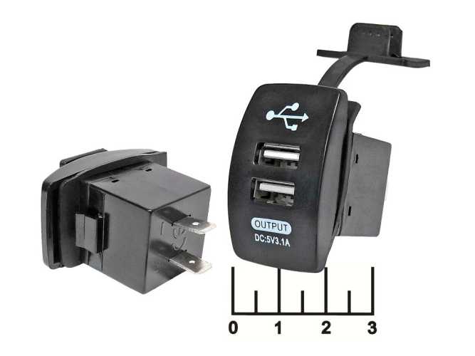 Зарядное устройство 2USB 5V 3.1A с крышкой в панель LED красный TS-CAU46