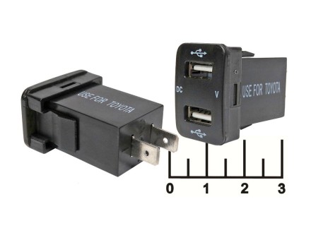 Зарядное устройство 2USB 5V 2A + вольтметр в панель LED синий TS-CAU47