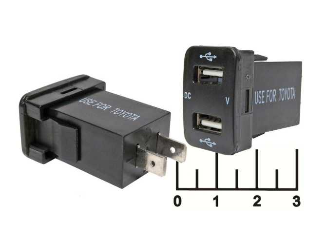 Зарядное устройство 2USB 5V 2A + вольтметр в панель LED зеленый TS-CAU47