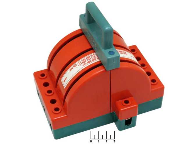 Выключатель 3P100A