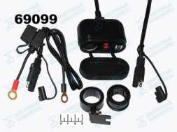 Зарядное устройство 2USB 5V 2.1A с выключателем с крышкой крепление на руль